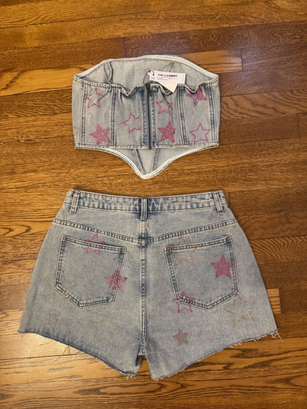 Nasty Gal Light Blue Denim Star Embellished Shorts Set - Picture 2 of 3